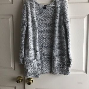 Madison Lilly cardigan. Worn once stitch fix pick